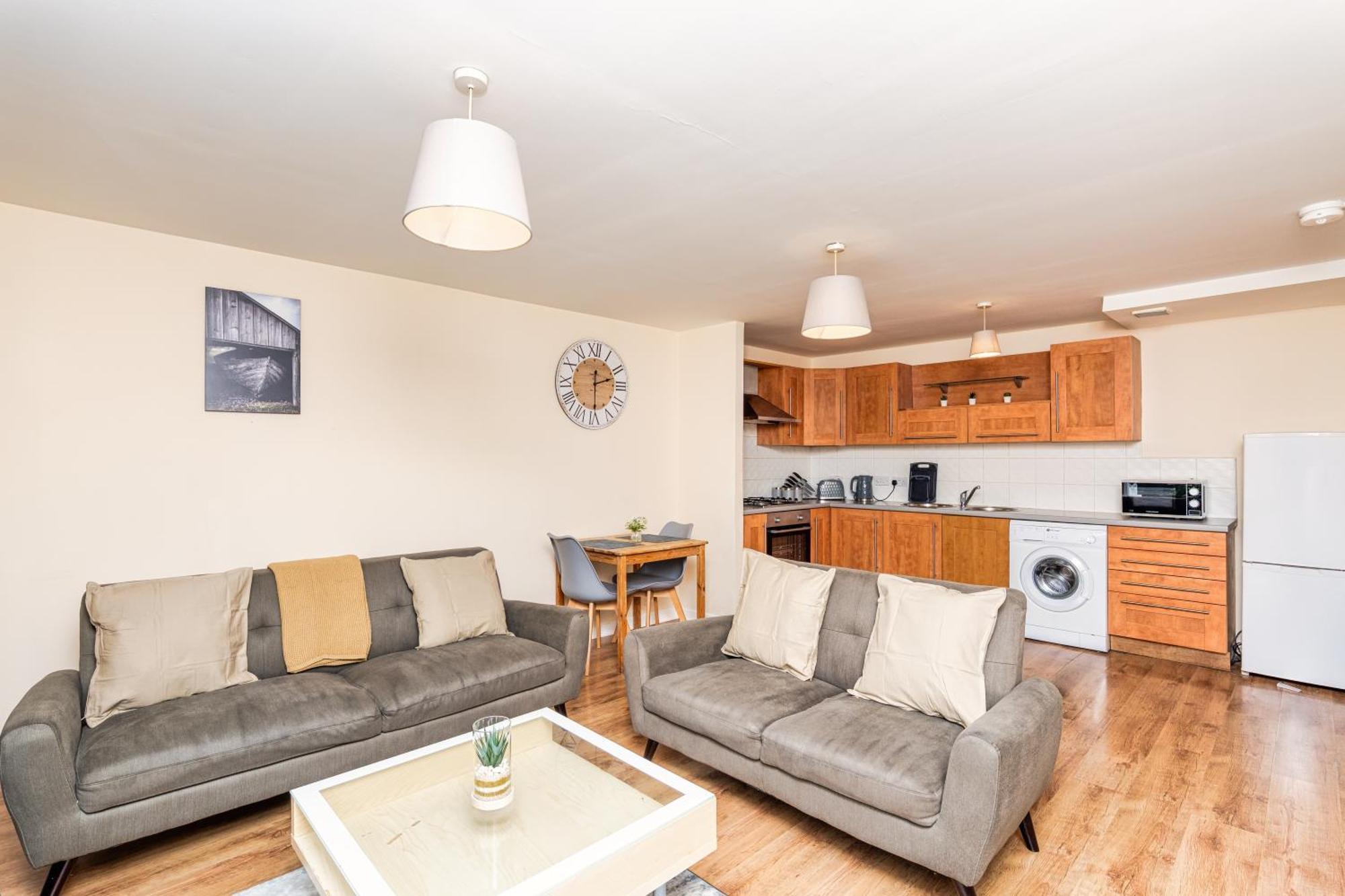 2bed Apartment-city Centre Apartment Glasgow