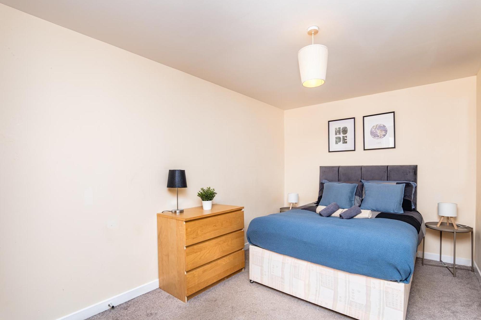 2bed Apartment-city Centre *
