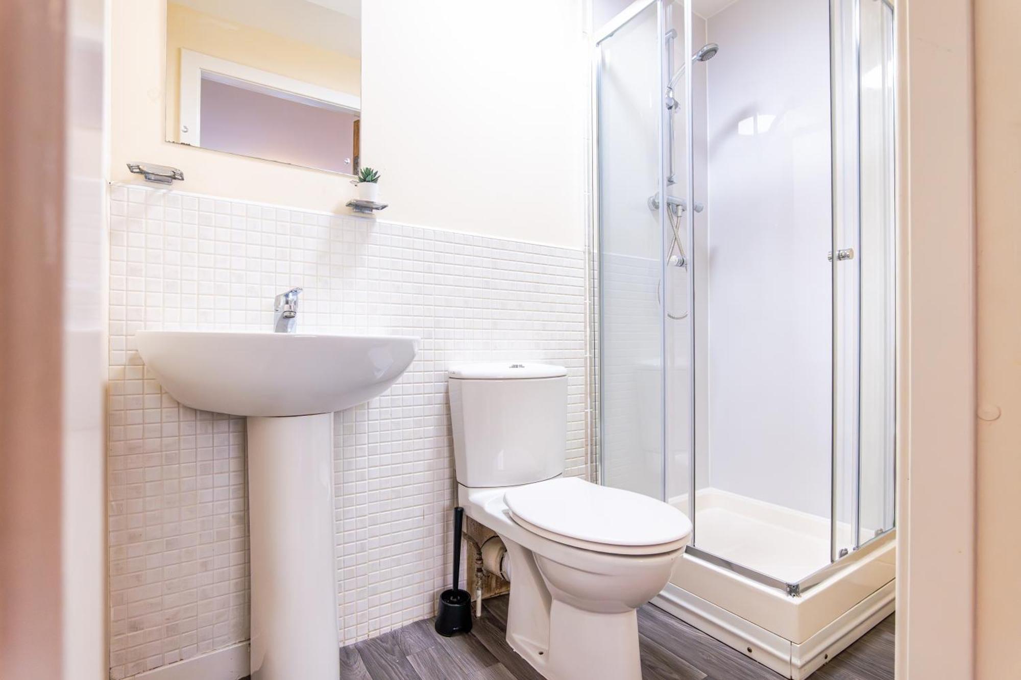 2bed Apartment-city Centre * Glasgow